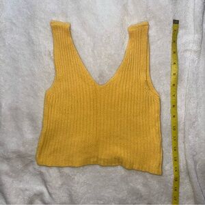 Vintage Italian Yellow Knit Sweater Tank, Ribbed V-Neck Cropped Top Size S/M